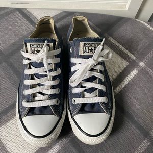 Converse Women Navy Chuck Taylor All Star Low